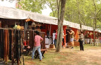 La “Expo Cuero Atyrá” atrae a numerosos turistas