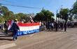 Integrantes de la Organización Campesina de Misiones (OCM) se manifiestan frente a Yacyretá.