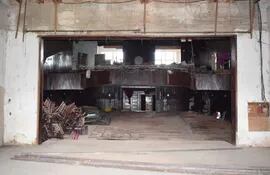 Teatro de Villarrica, abandonado por siete años.