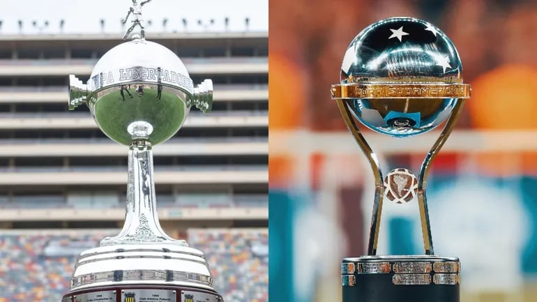 Trofeos de la  Libertadores  y de la Sudamericana, que  por 1ra vez se entregarán en un mismo escenario en el mismo año.