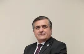 René Fernández Milciades Bobadilla, ministro de la Secretaría para la Prevención del Lavado de Dinero (Seprelad).
