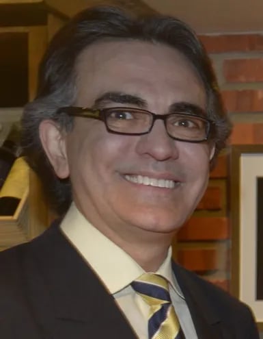 Juan Alberto Snead Amarilla, candidato a embajador en Reino Unido.