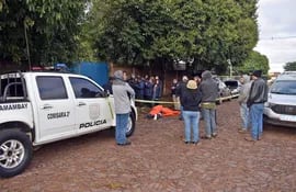 El cuerpo del presunto jefe de narcos Marcio Ariel Sánchez Giménez, alias "Aguacate", fue arrojado en la vía pública en una zona cercana al Palacio de Justicia de Pedro Juan Caballero.