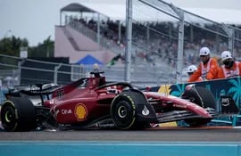 El Ferrari de Charles Leclerc durante los ensayos libres del Gran Premio de Miami de la Fórmula 1.