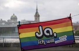 Referendo. El 64% de los electores votó a favor de la unión de personas del mismo sexo en Suiza.  (EFE/EPA/PETER SCHNEIDER)