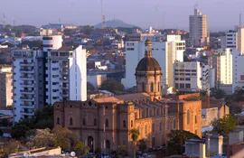 La ciudad de Asunción está erigida sobre siete colinas, lo que se contará en una charla que se realizará este lunes.