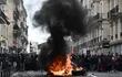 Crecen las protestas en Francia contra la reforma de pensiones y jubilaciones. (AFP)