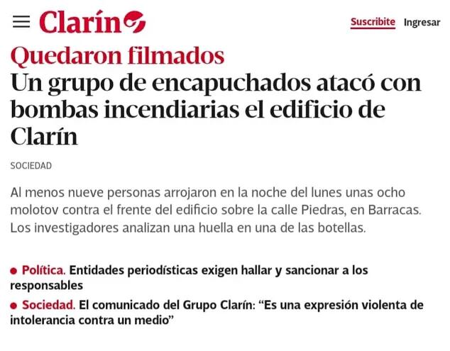 En la noche del lunes, el edificio del diario Clarín, en Argentina, fue atacado con bombas molotov.