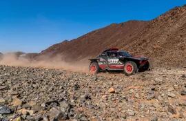 Carlos Sainz es el líder del Rally Dakar