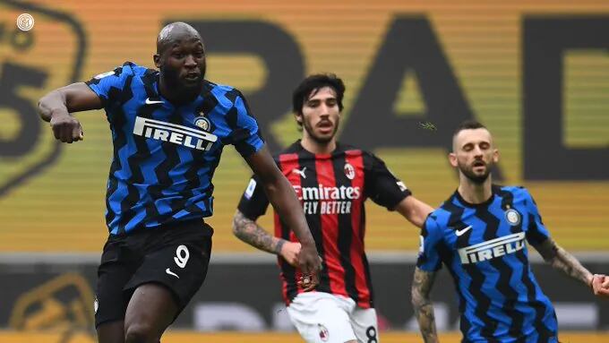 Inter goleó al Milan y es más puntero en Italia