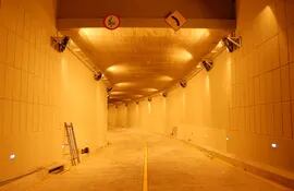 tunel-semidei-191308000000-1053518.JPG