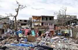el-numero-de-victimas-fatales-tras-el-paso-del-huracan-matthew-por-haiti-se-eleva-cada-hora-los-danos-materiales-son-cuantiosos-efe-203356000000-1509823.jpg
