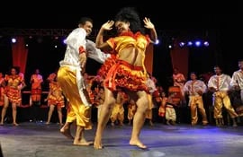 una-energica-exhibicion-de-danza-ofrecieron-los-kamba-kua-durante-su-tradicional-fiesta--185906000000-503867.jpg