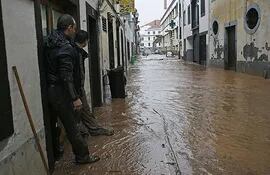 lluvias-e-inundaciones-en-portugal-172937000000-1429559.jpg