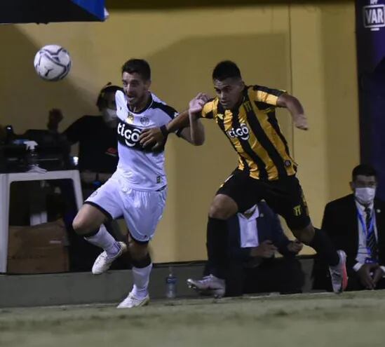 Olimpia y Guaraní, dos de los cuatro representantes paraguayos en la Libertadores 2021