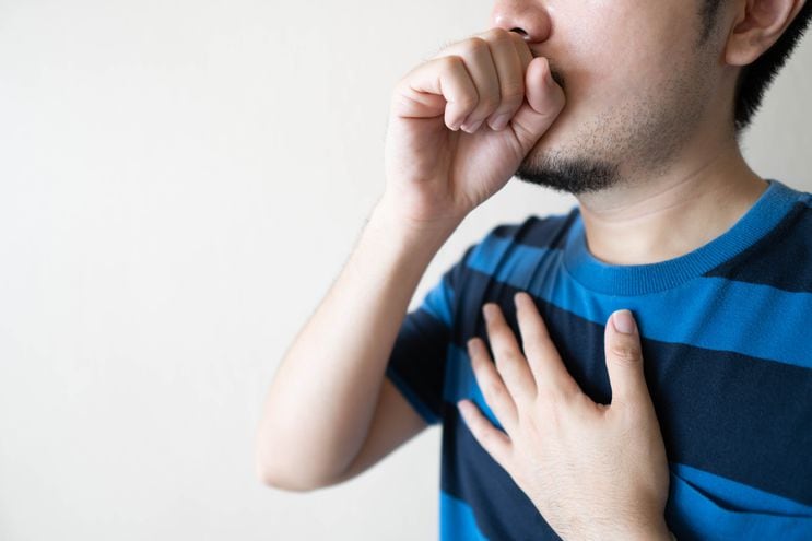 Los problemas para respirar y la tos son frecuentes en pacientes postcovid, además de afectación neurológica, falta de la memoria y del sentido del gusto y el olfato.
