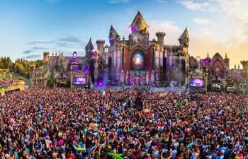 El famoso festival de música electrónica Tomorrowland celebrará desde hoy una nueva edición virtual.