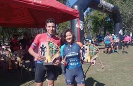Los reyes del ciclismo Esteban Portillo y Silvia Rodas en San José de los Arroyos.