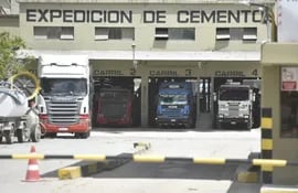 Industria Nacional del Cemento (INC).