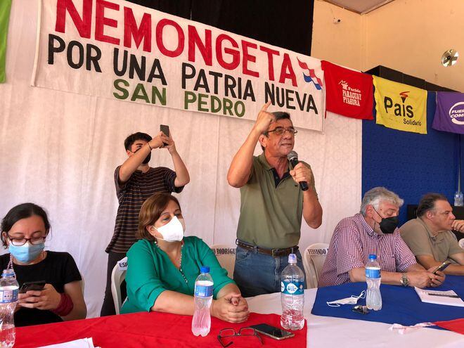 Ermo Rodriguez (PPP), durante el encuentro Ñemongueta Guasu, realizado en Cruce Liberación, San Pedro