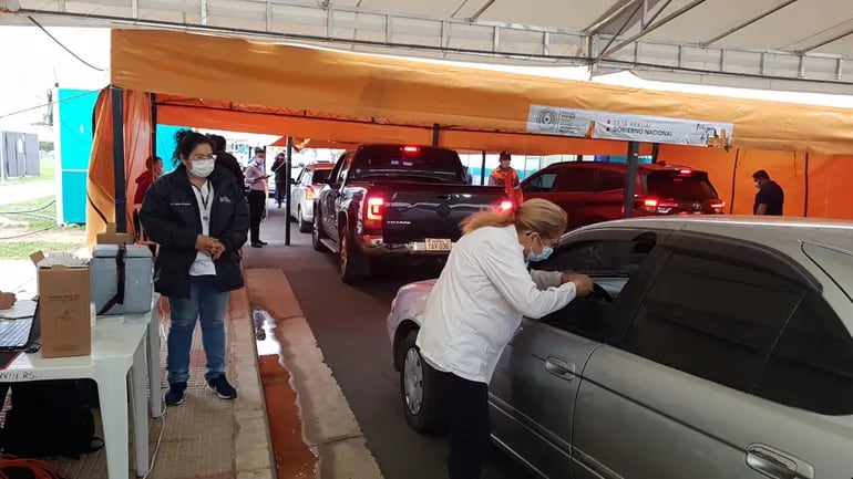 El "autovac" de la Costanera de Asunción registra una importante concurrencia este jueves.