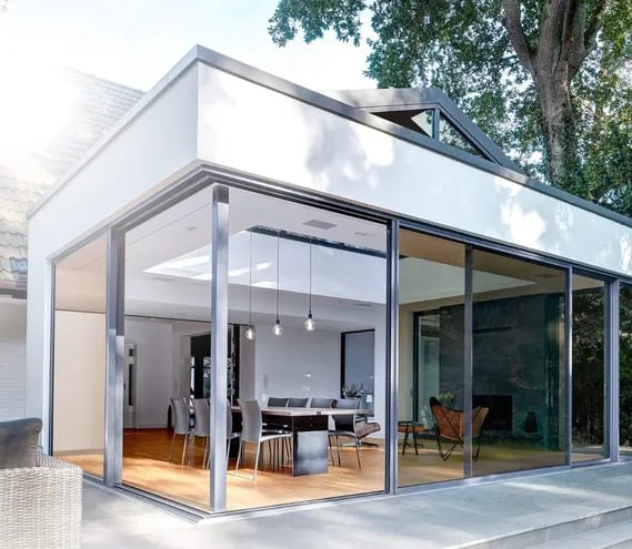 Blindex presenta su nuevo producto Solar Neutro Light para las residencias.