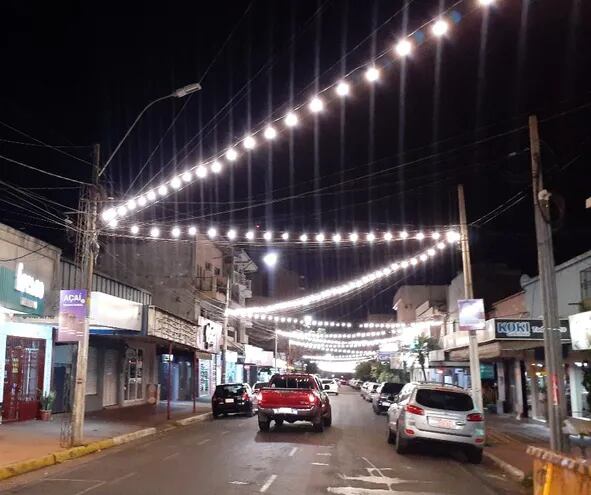 La Comuna está trabajando en la instalación de un "techo de luces" en el microcentro comercial de la ciudad, en la "zona alta".