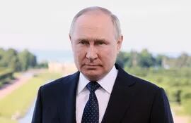 El presidente de Rusia, Vladimir Putin, habló como muy pocas veces, en solitario y en primer plano con medios de comunicación en Turkmenistán. (AFP/Sputnik)