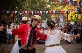 Números de danza y música se podrán disfrutar en la “Feria del Folklore” en la ciudad de Areguá.