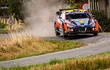 El piloto belga Thierry Neuville, con un Hyundai I20 N Rally1, pasó a liderar el rally de su país cumplida ayer la primera etapa de la competencia.