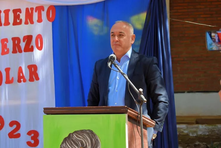 Gobernador saliente de Guairá, Carlos Barreto Cortesi (ANR oficialista).