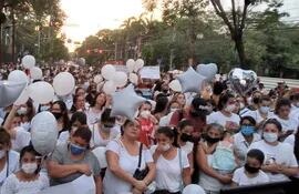 Multitudinaria concurrencia exigió justicia por la muerte de Cristina "Vita" Aranda.