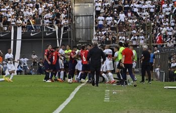 Olimpia derrotó 2-0 a Cerro Porteño en Para Uno.