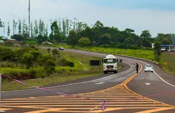 El MOPC inauguró la ruta San Juan Nepomuceno - ruta PY06, que tuvo un sobrecosto de casi 26 millones.