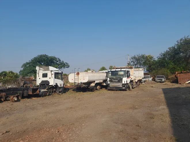Con la declaración de emergencia vial pretenden reparar la maquinaria en la Gobernación del Alto Paraguay y fueron recuperadas tres máquinas.
