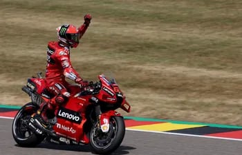 Francesco Bagnaia, a bordo del Ducati, en la clasificación del Gran Premio de Alemania 2022 de MotoGP.