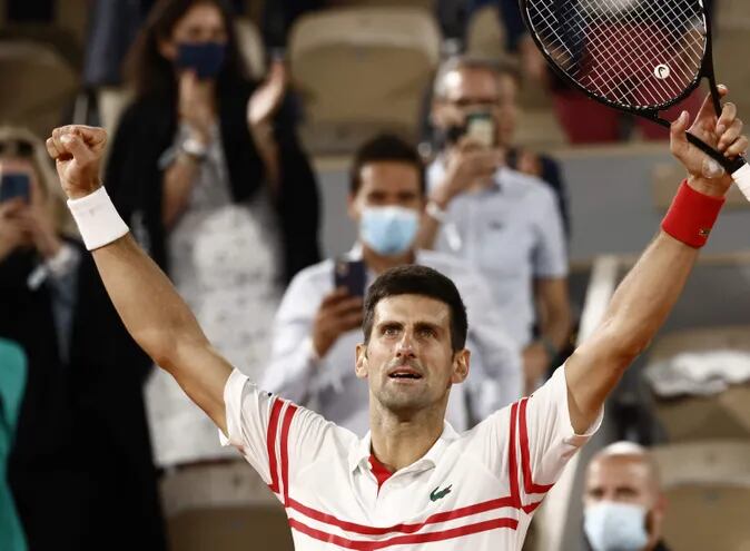 Djokovic se quedó con el triunfo y avanzó a la final.