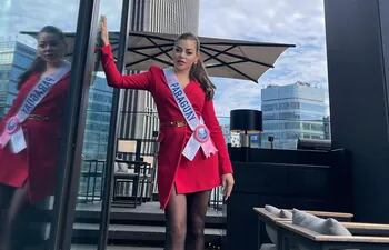 Miss International Paraguay, Ariane Maciel, está en Tokio participando de las actividades previas del Miss International 2022.