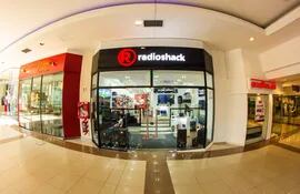 La nueva tienda RadioShack, en Pinedo Shopping.