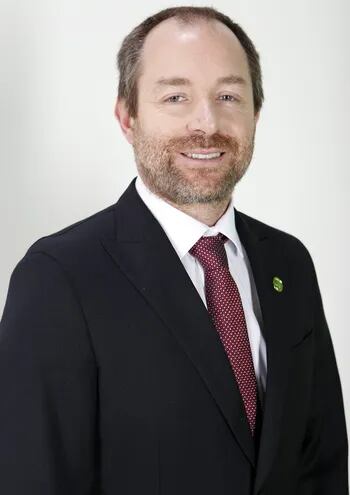 Doctor Gustavo Niklander Ribera