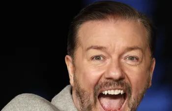Ricky Gervais será por quinta vez el anfitrión de los Globo de Oro.