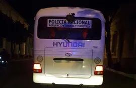 policia-nacional-vehiculo-sin-chapa-113812000000-1590414.jpg