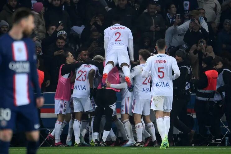 Lyon consiguió la victoria ante el PSG