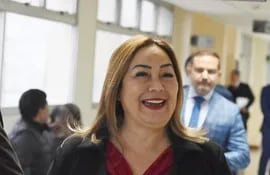 Carmen Corina Alonso, exdirectora de la Diben, acudió el pasado 27 de julio al Poder Judicial para someterse a la audiencia preliminar por el caso Conajzar, se expone a un juicio oral.