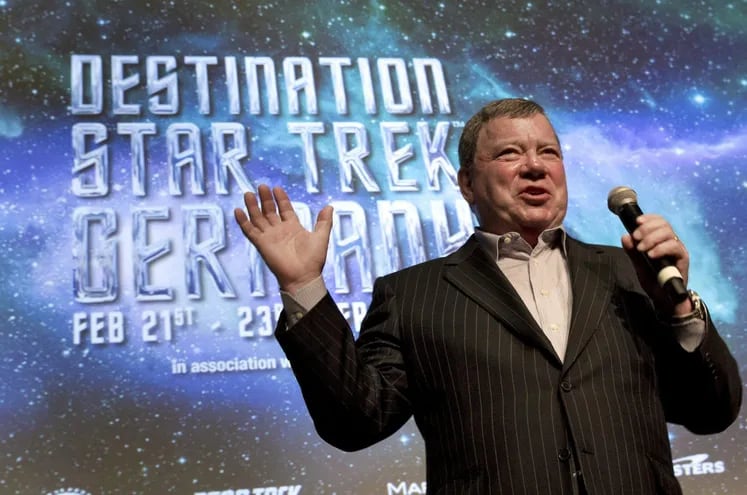 El actor canadiense William Shatner durante una rueda de prensa sobre la convención de Star Trek, en Fráncfort (Alemania).