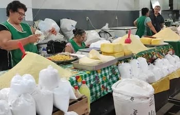 Los feriantes dijeron que están preparados para abastecer la alta demanda de productos, especialmente de ingredientes para la preparación de la chipa.
