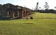 ruinas-de-la-mision-jesuitica-guarani-de-la-santisima-trinidad-del-parana-fundada-en-1706-itapua-paraguay--184402000000-1779595.jpg