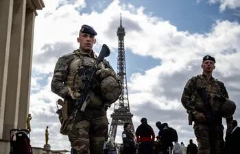 Francia elevó su alerta por la escalada de tensión en Medio Oriente.