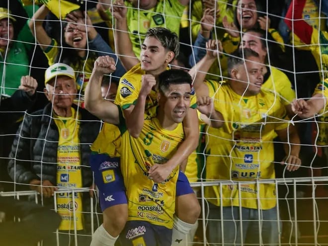 Presidente Franco derrotó por 1-0 a Caaguazú en la primera fecha del Campeonato Nacional de Fútbol de Salón Coronel Oviedo 2024.