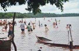 El joven desapareció en aguas del río Acaray, en zona de Hernandarias. / Foto archivo